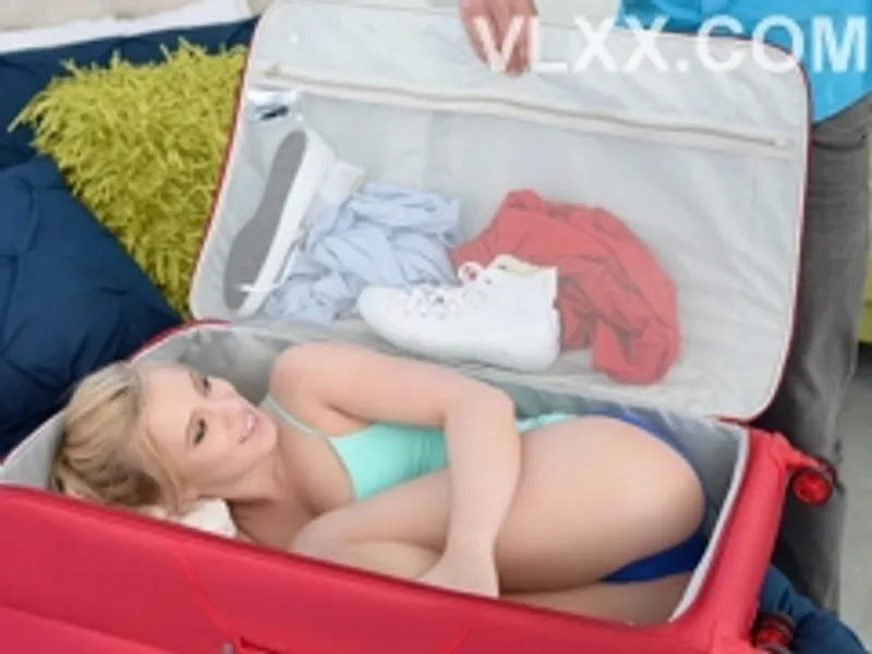 Món quà bất ngờ, trả bài gái tây sướng lắm...