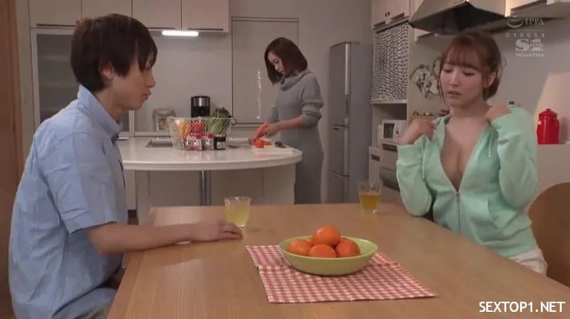 Người yêu của chị gái may mắn chịch em vợ yêu xinh như tiên