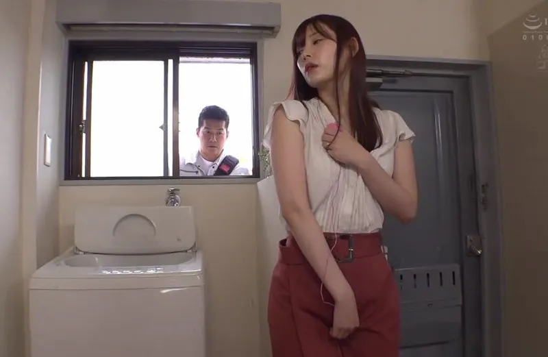 Bị ông xã hờ hửng bà xã phang với anh kỹ thuật chung cư đến mang bầu