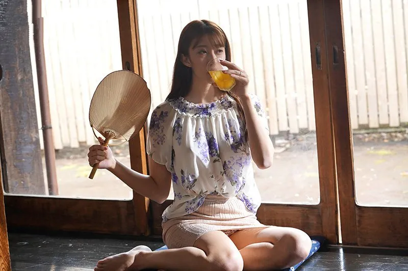 Mùa hè buồn chán ở quê quan hệ vợ yêu hàng xóm thiếu thốn vì lấy chồng yêu già